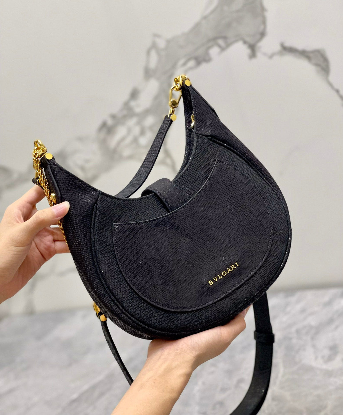 B*V*L Serpenti Ellipse Crossbody Bag 25cm Black Lambskin GHW