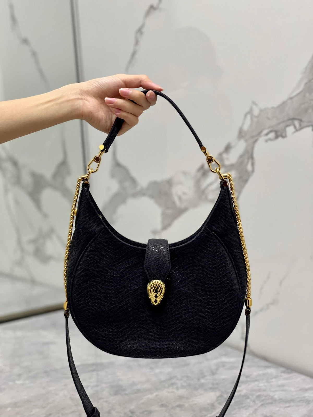 B*V*L Serpenti Ellipse Crossbody Bag 25cm Black Lambskin GHW