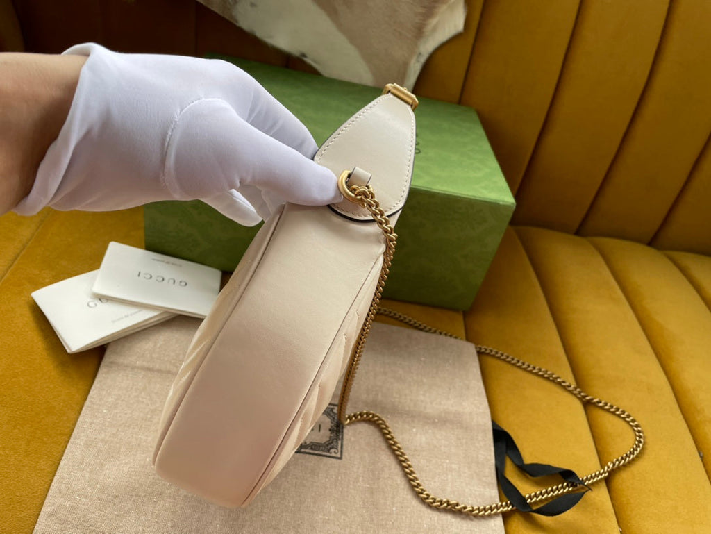 G*cci Marmont Shoulder Bag Leather