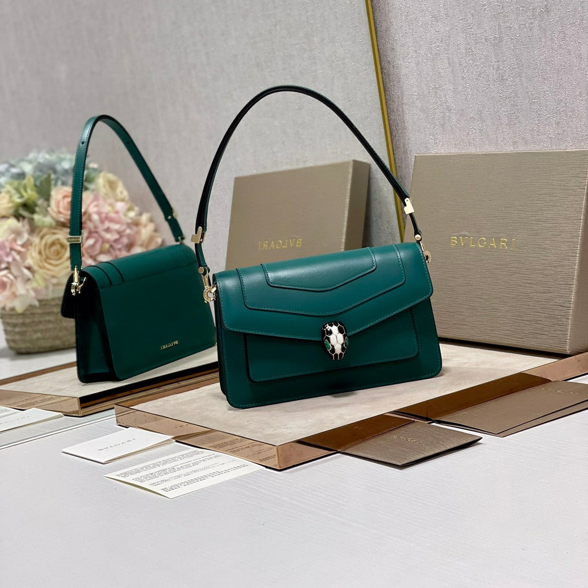 Serpenti Forever East West Shoulder Bag Cafskin GHW