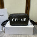 MEDIUM MESSENGER BAG 23 IN BLACK TRIOMPHE CANVAS WITH C*line PRINT