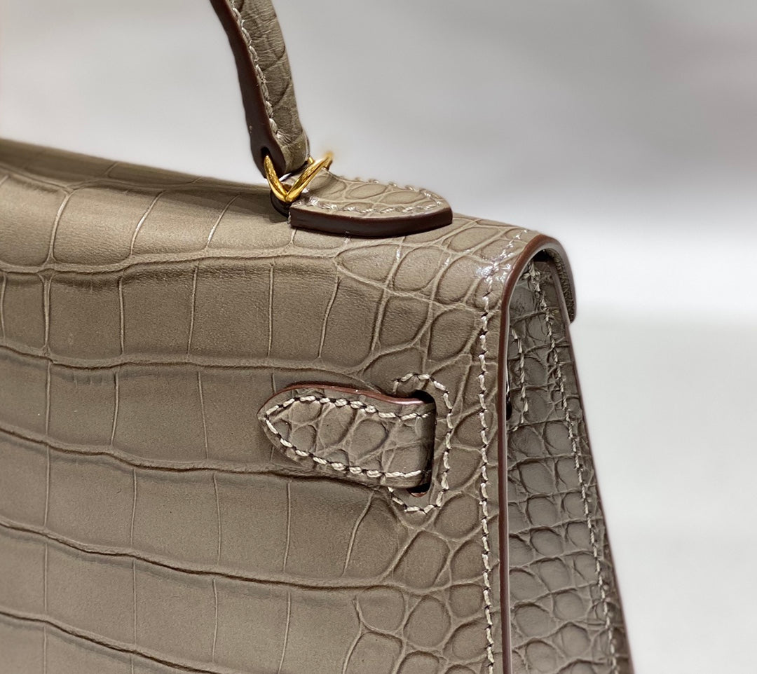 H*M 25s Mini Kelly 19 Cm Brown Mocha Embossed Crocodile Gold Hardware (Need Pre Order)
