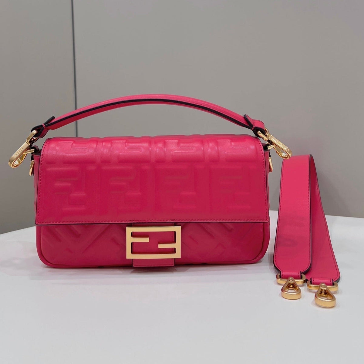 BAGUETTE F*F MOTIF SOFT LAMBSKIN GOLD HARDWARE