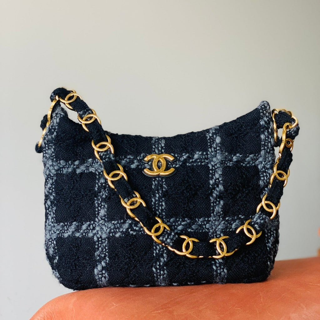 C*C 2025 hobo handbag 24 black gray wool