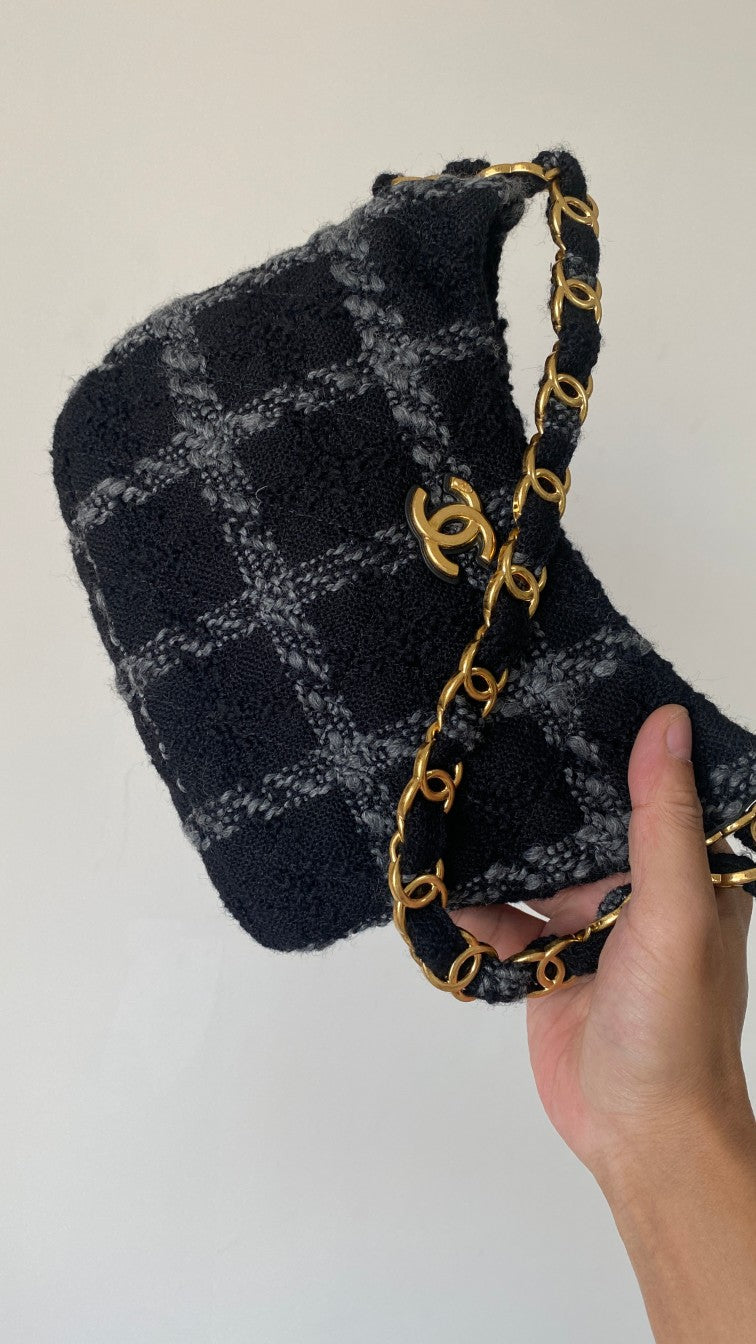 C*C 2025 hobo handbag 24 black gray wool