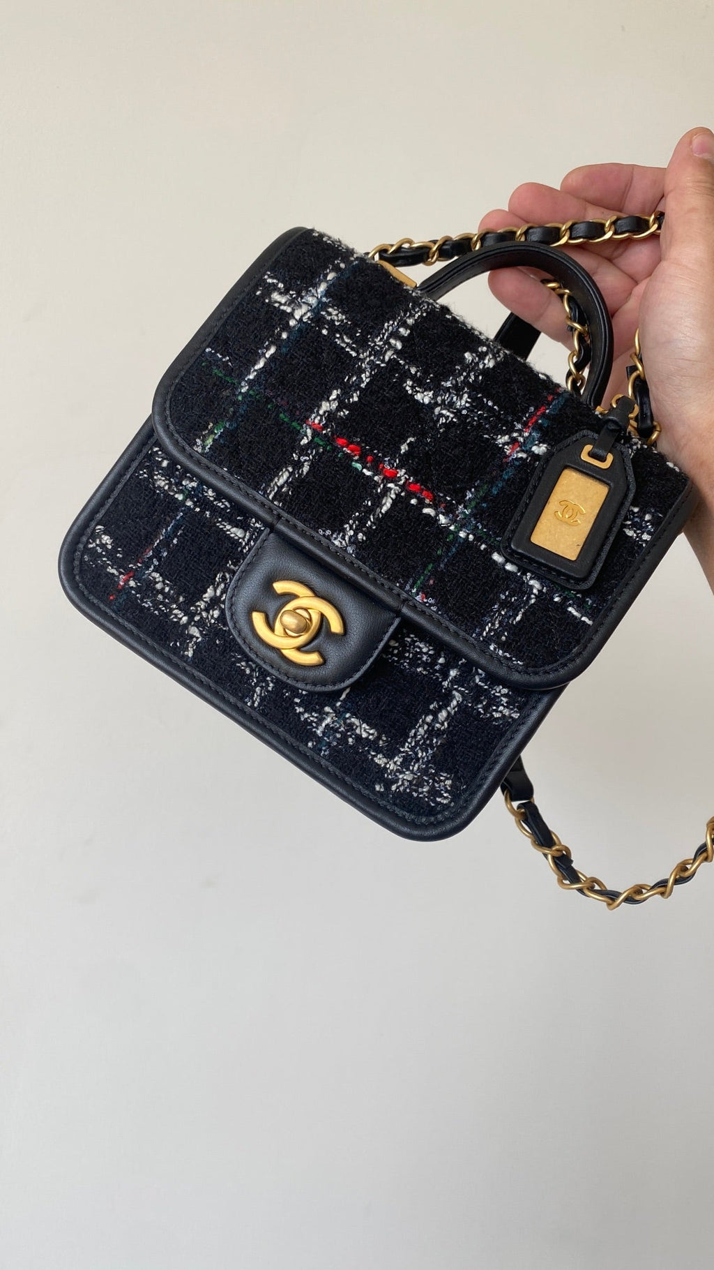 C*C 2025 Small Flap Bag 21 Black Tweed Leather Gold Hardware