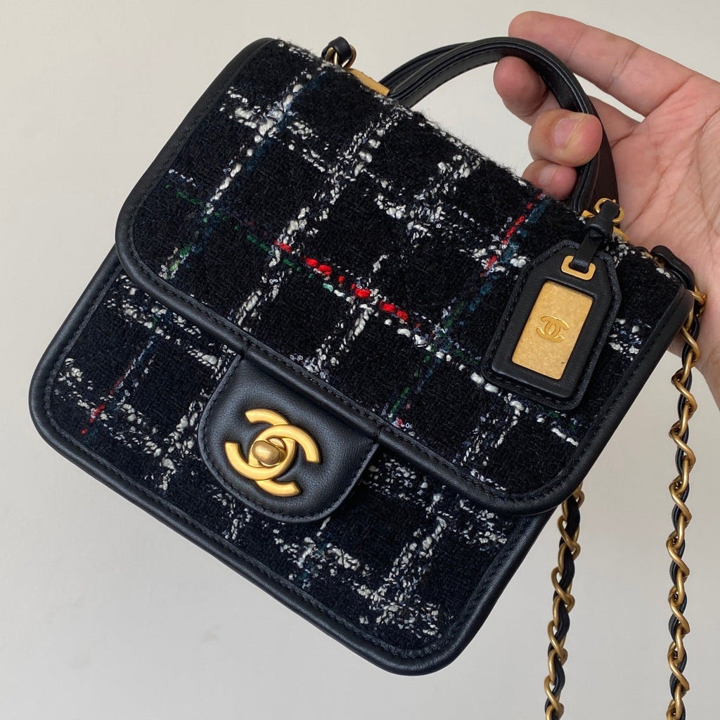 C*C 2025 Small Flap Bag 21 Black Tweed Leather Gold Hardware