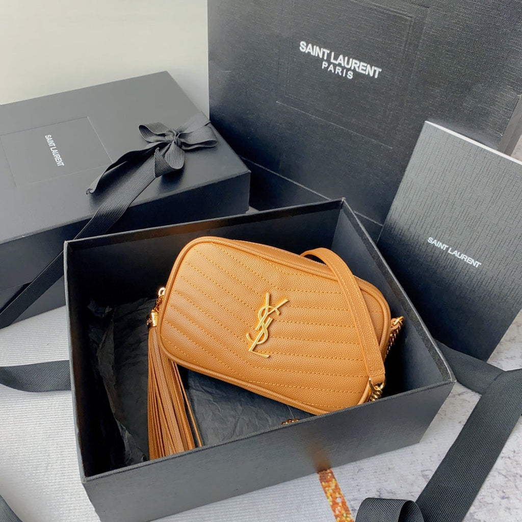 LOU CAMERA BAG CAVIAR PATTERN CALFSKIN GOLD HARDWARE