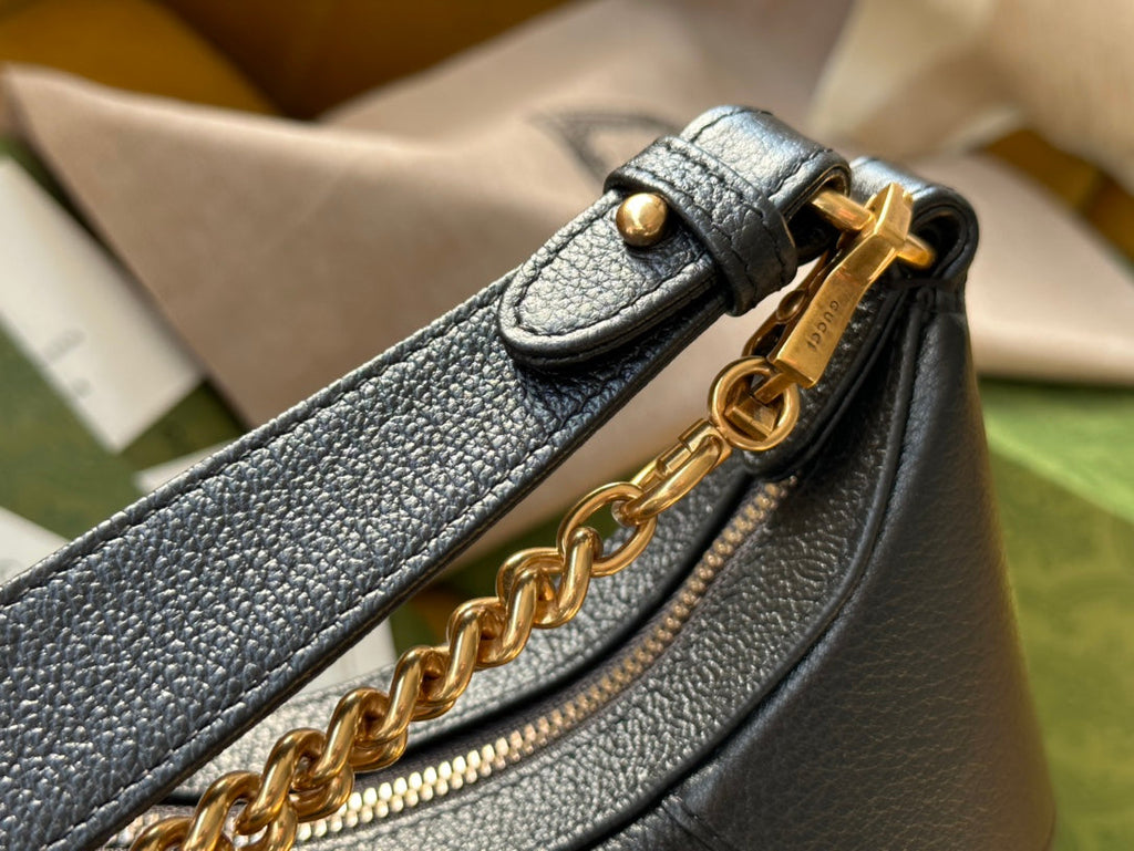 SHOULDER BAG LAMBSKIN GOLD HARDWARE