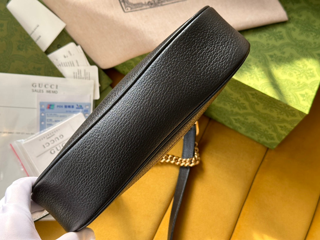 SHOULDER BAG LAMBSKIN GOLD HARDWARE