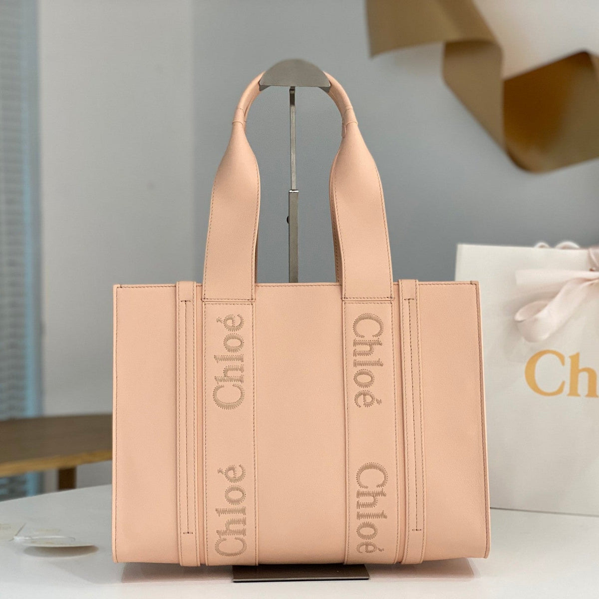 Chl*e Woody tote bag calfskin