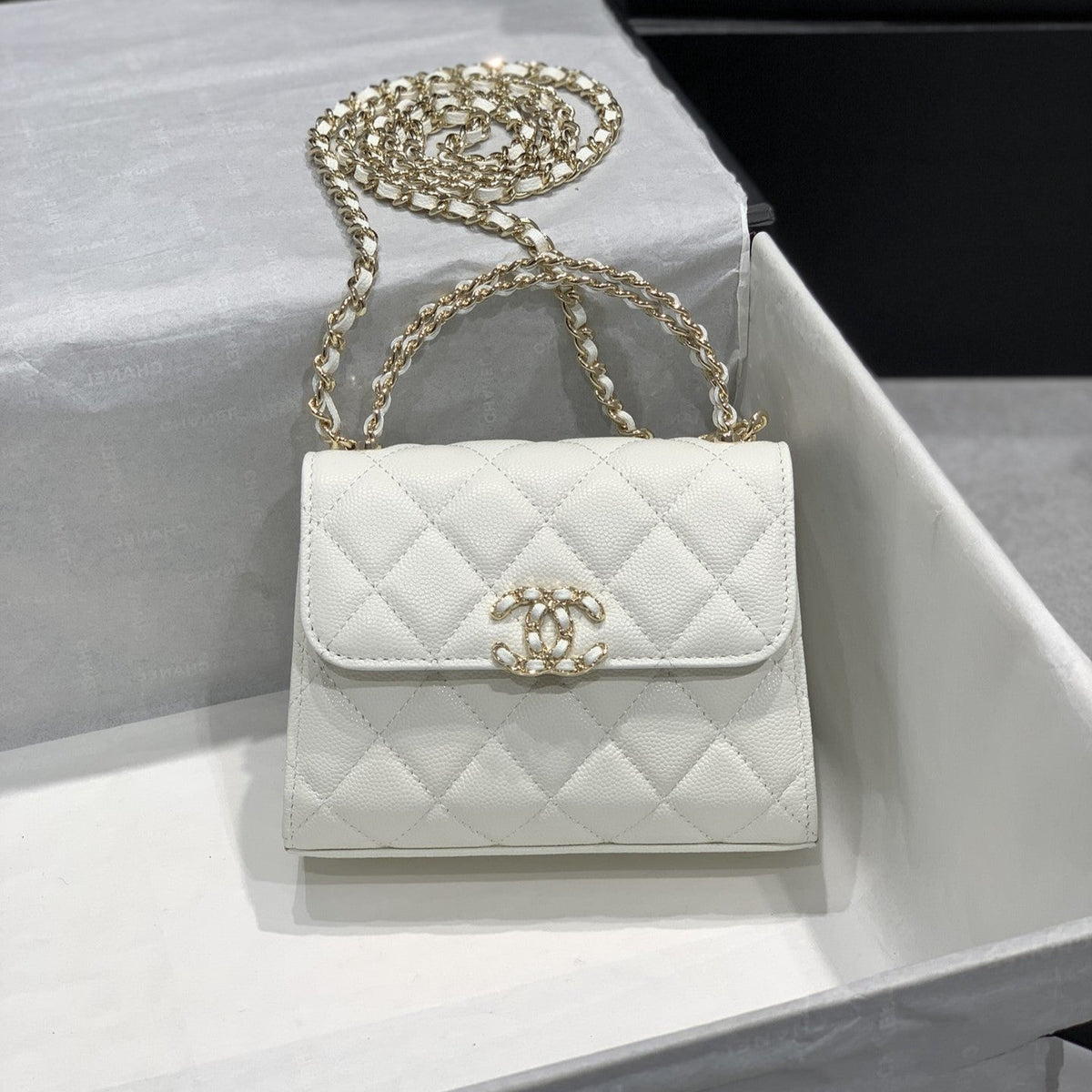 23P Flap Bag Caviar Gold Hardware