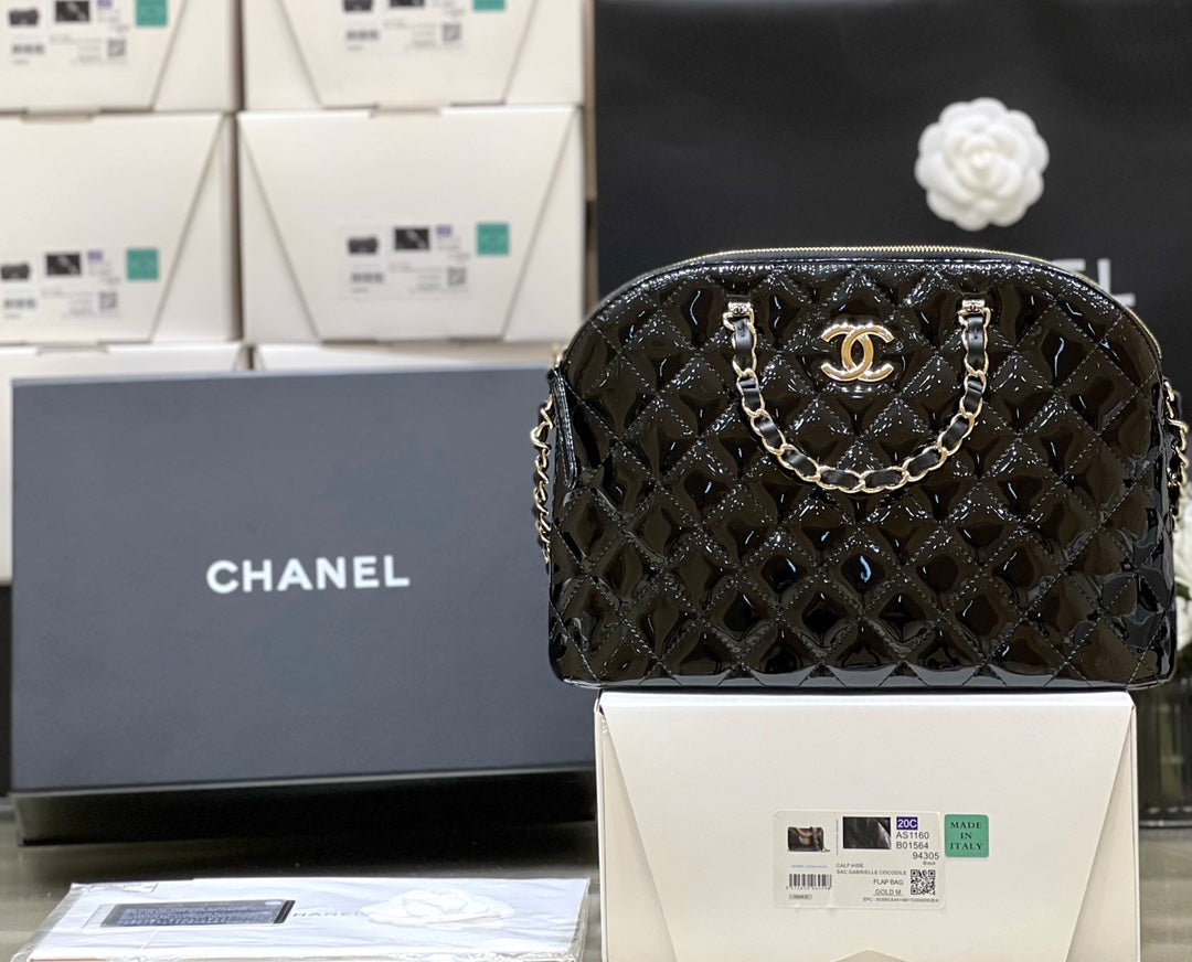 C*C 23S Shell Bag Patent Leather