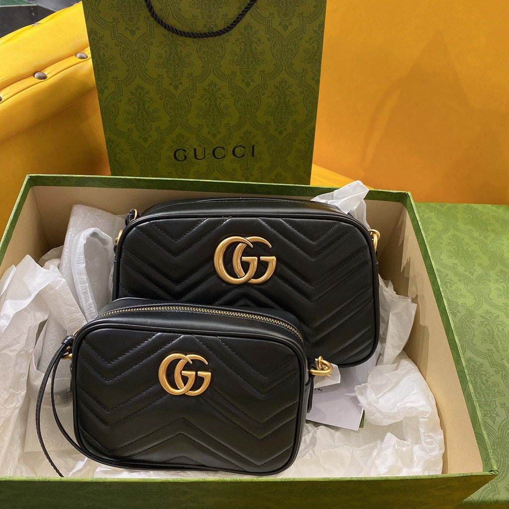 G*G MINI 18 MARMONT MATELASSÉ BLACK CALFSKIN WITH GOLDEN LOGO