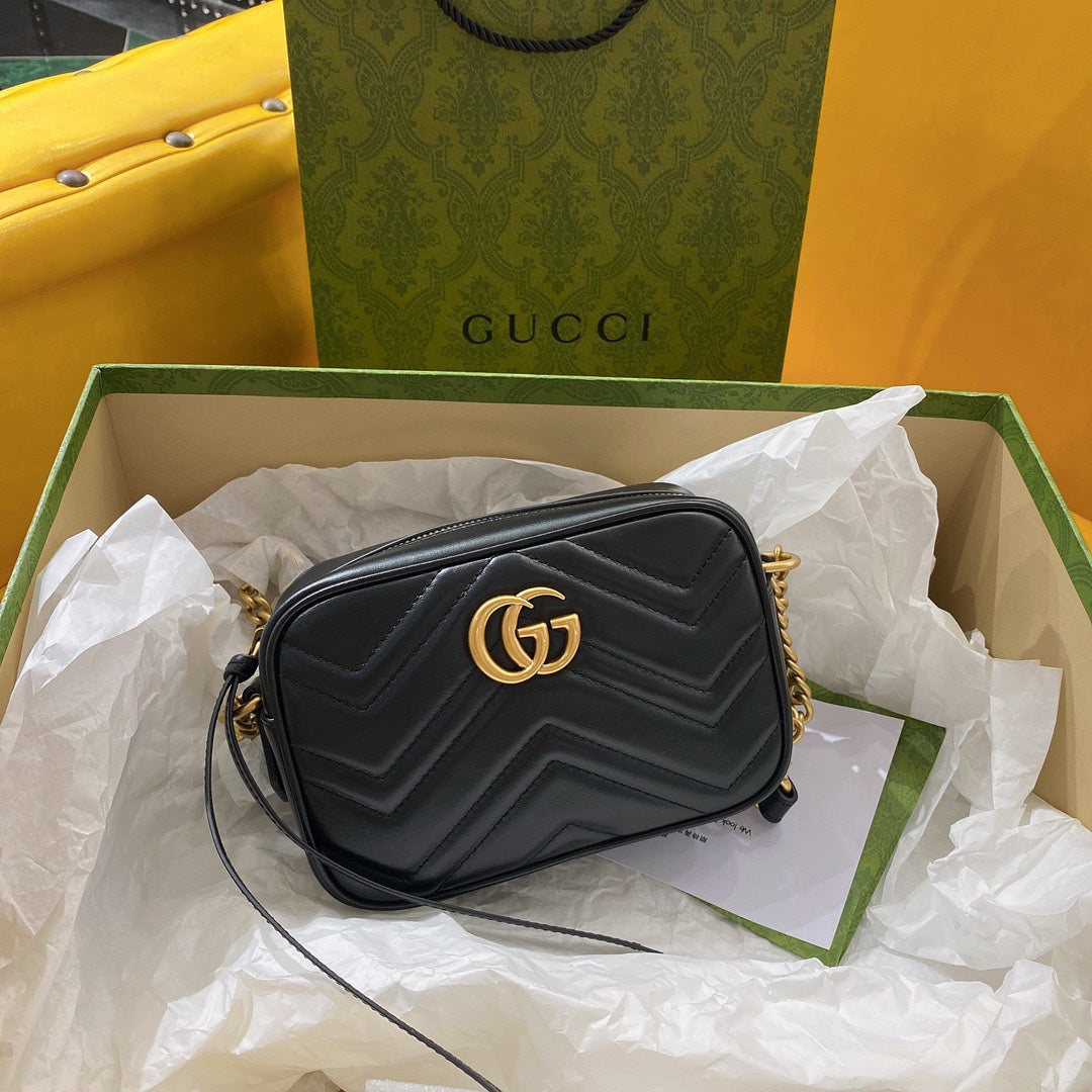 G*G MINI 18 MARMONT MATELASSÉ BLACK CALFSKIN WITH GOLDEN LOGO