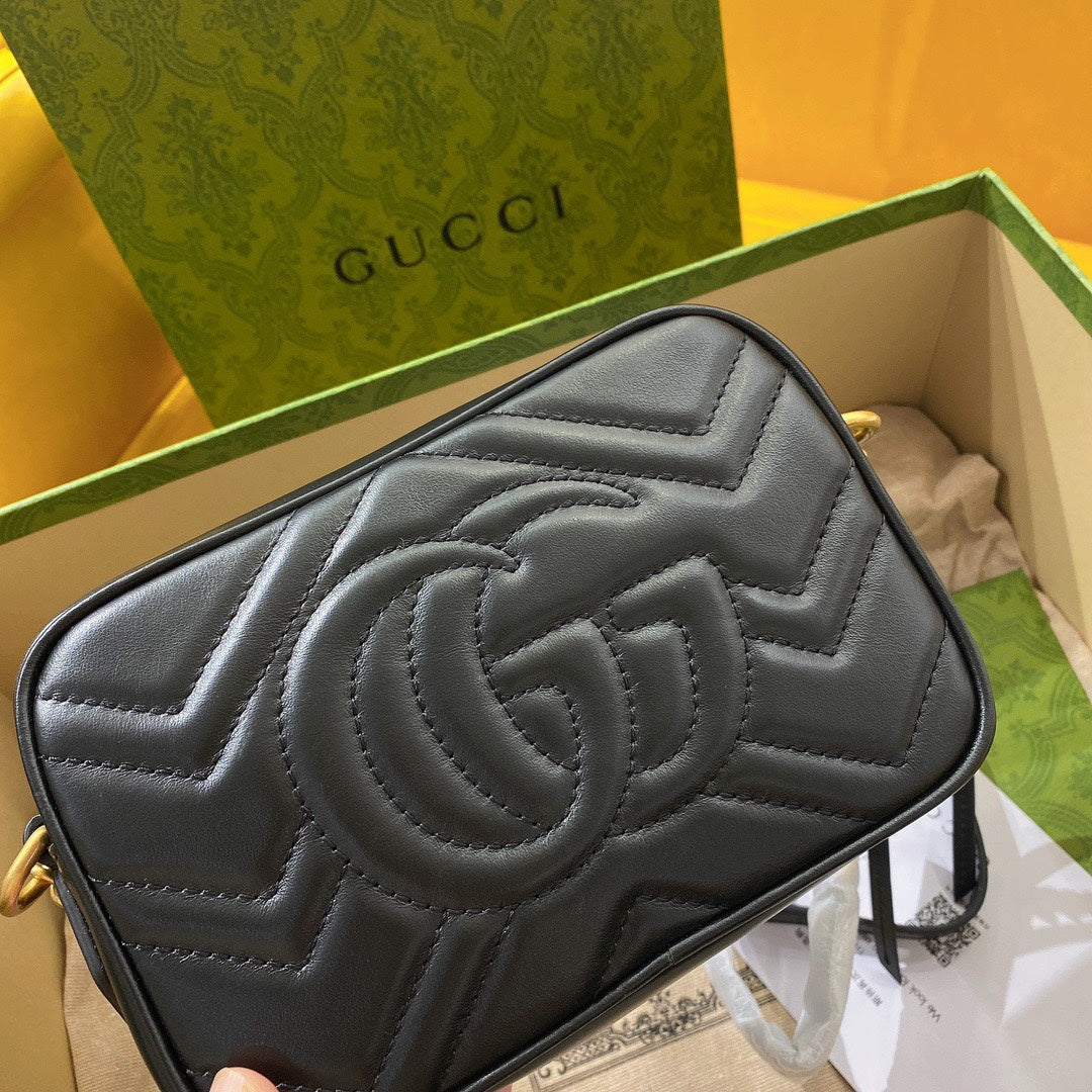 G*G MINI 18 MARMONT MATELASSÉ BLACK CALFSKIN WITH GOLDEN LOGO