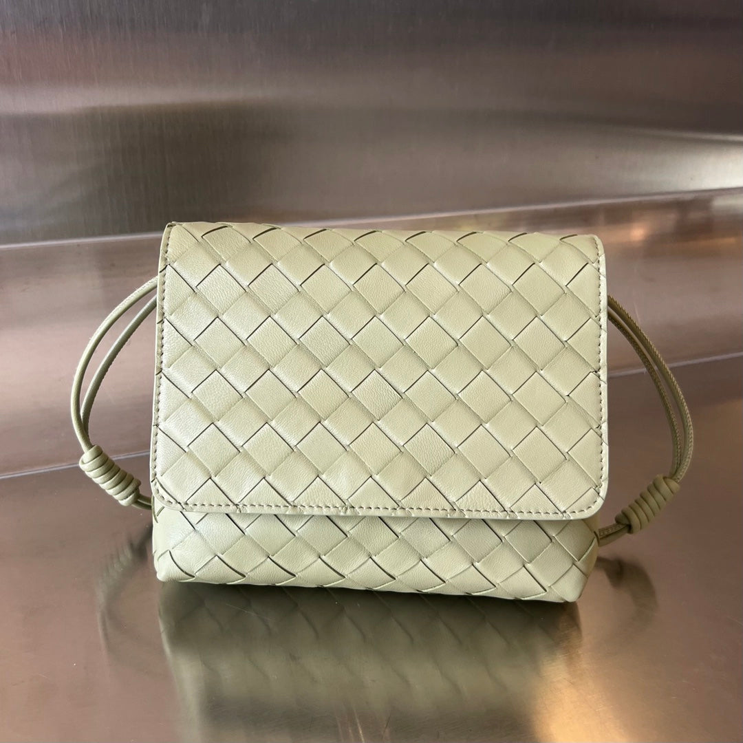 B*V Crossbody Bag Calfskin Ghw