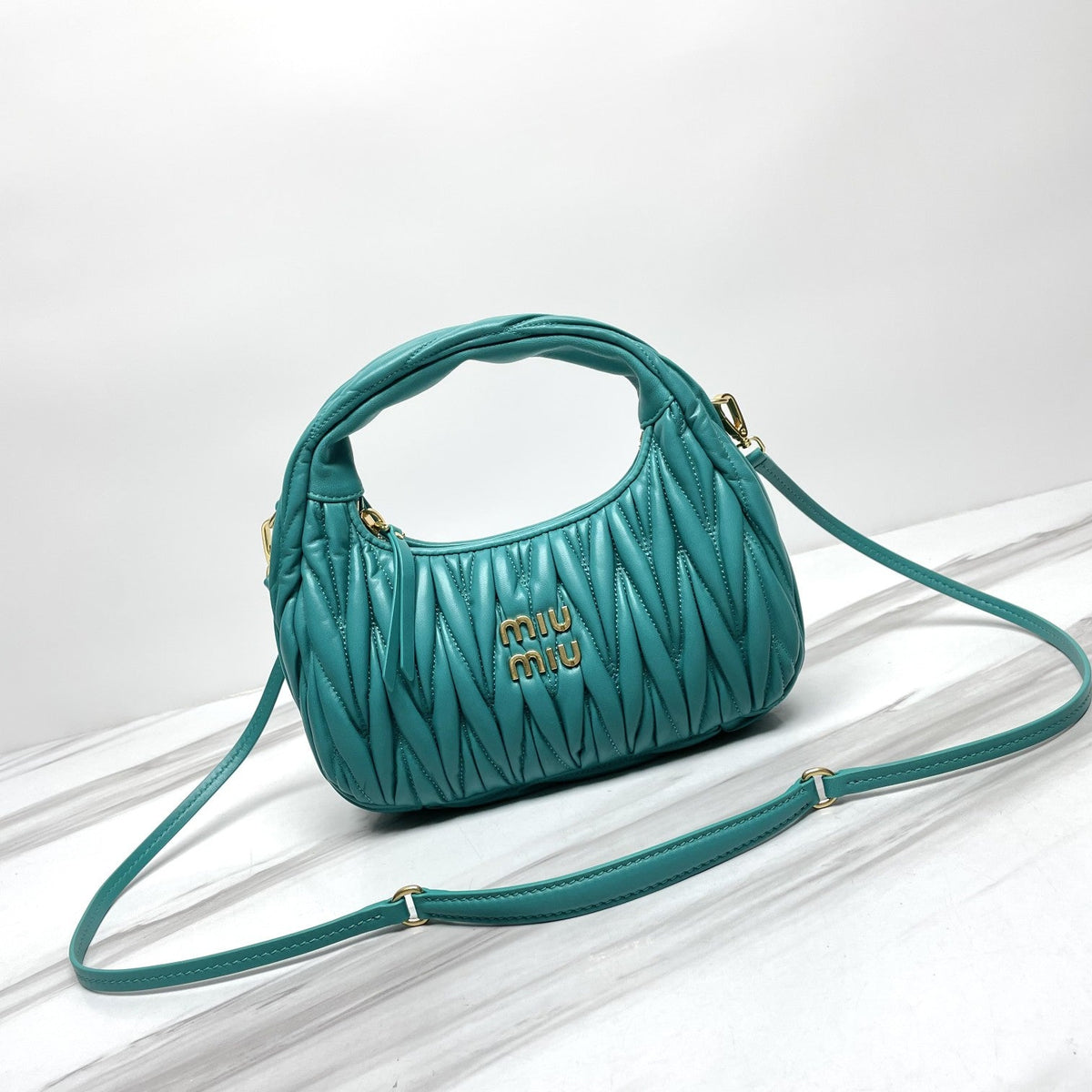 MIUWANDER HOBO MATELASSE LEATHER