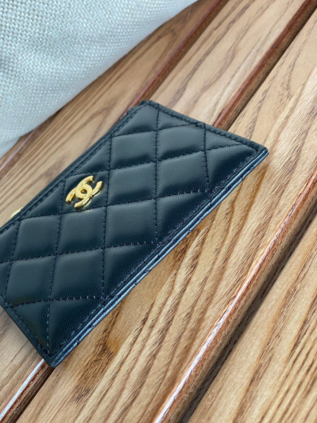 C*C A84105 Coin Case Black Gold Metal Lamskin