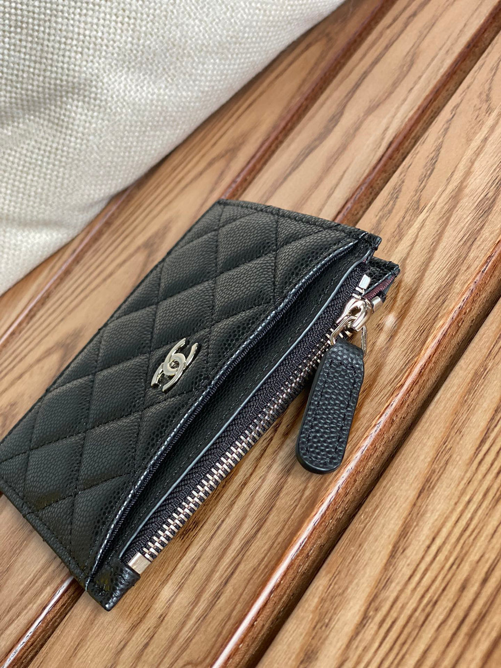 C*C A84105 Coin Case Sliver Metal Caviar