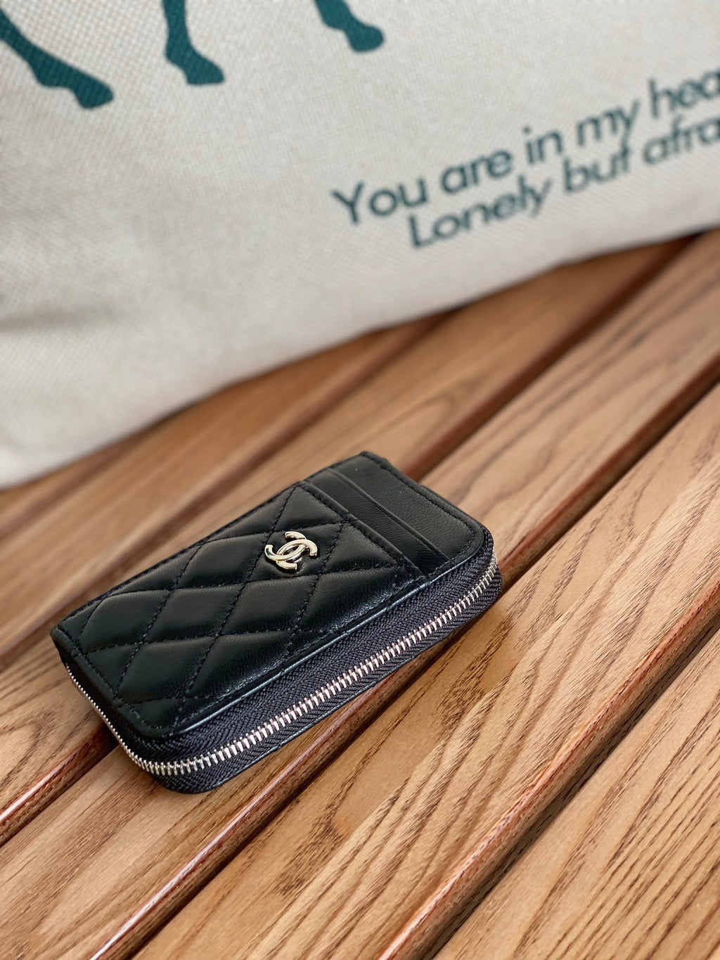 C*C 22A Zippy Coin Purse Black Sheepskin Sliver Steel