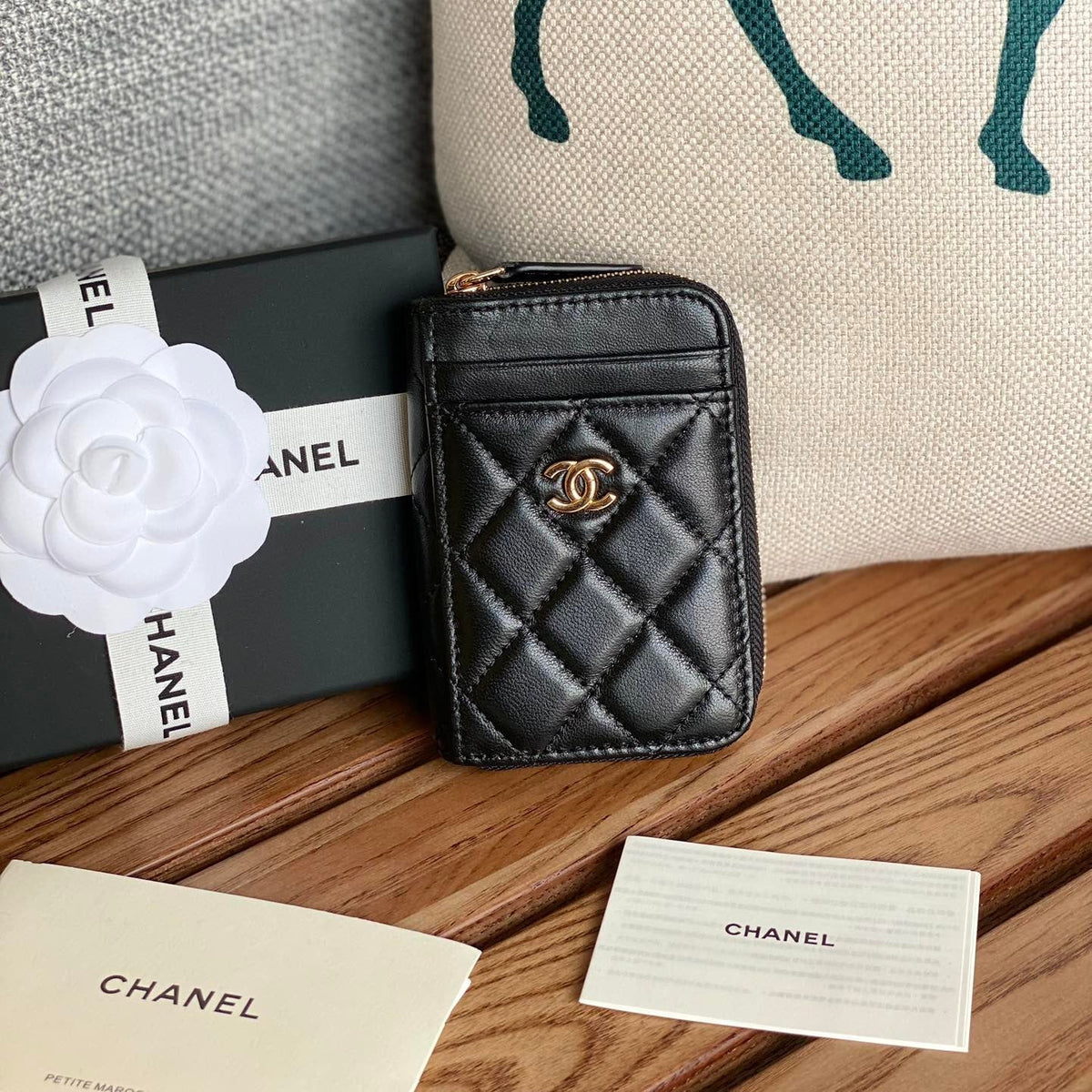 C*C 22A Zippy Coin Purse Black Sheepskin GHW
