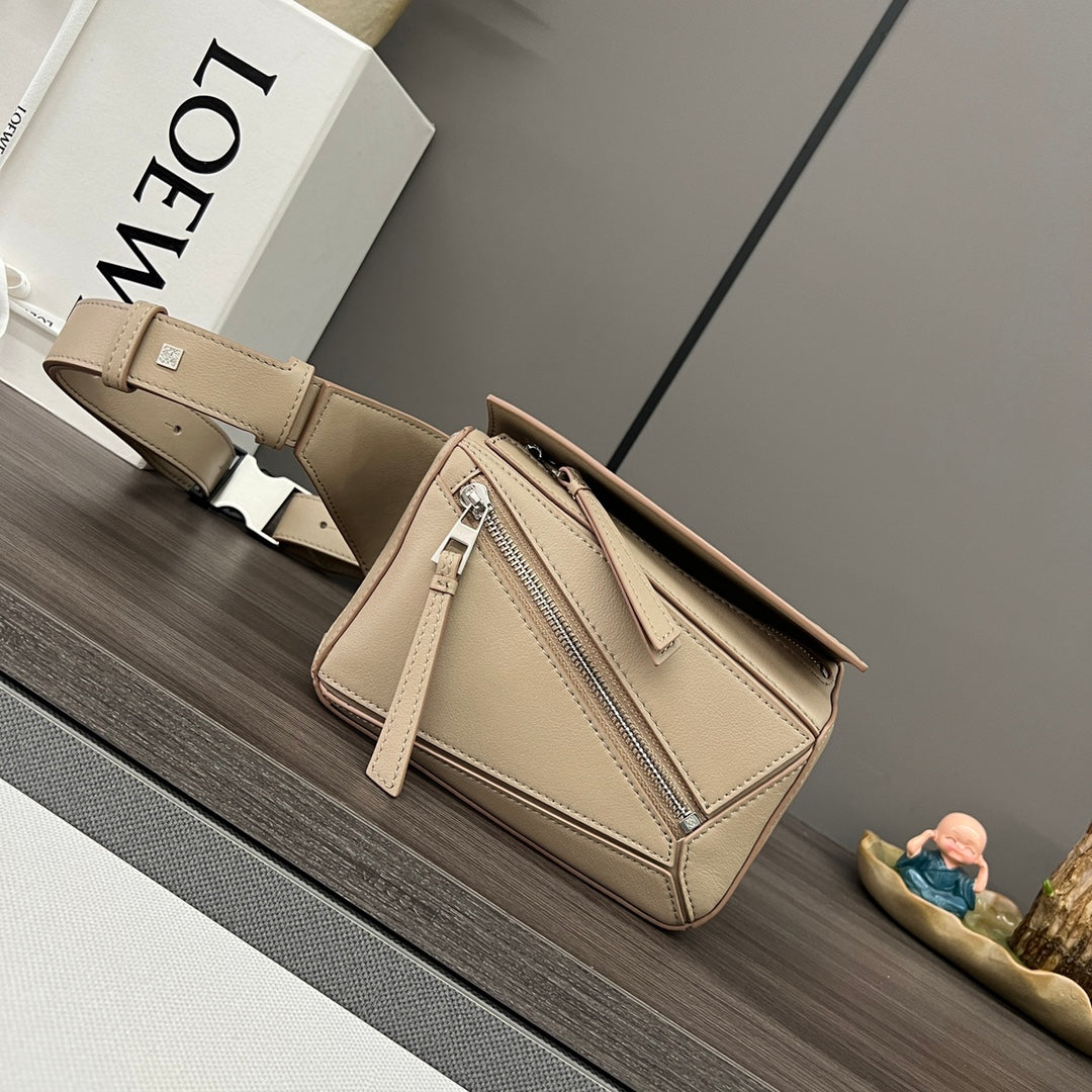 L*ew Puzzle Leather Belt Bag