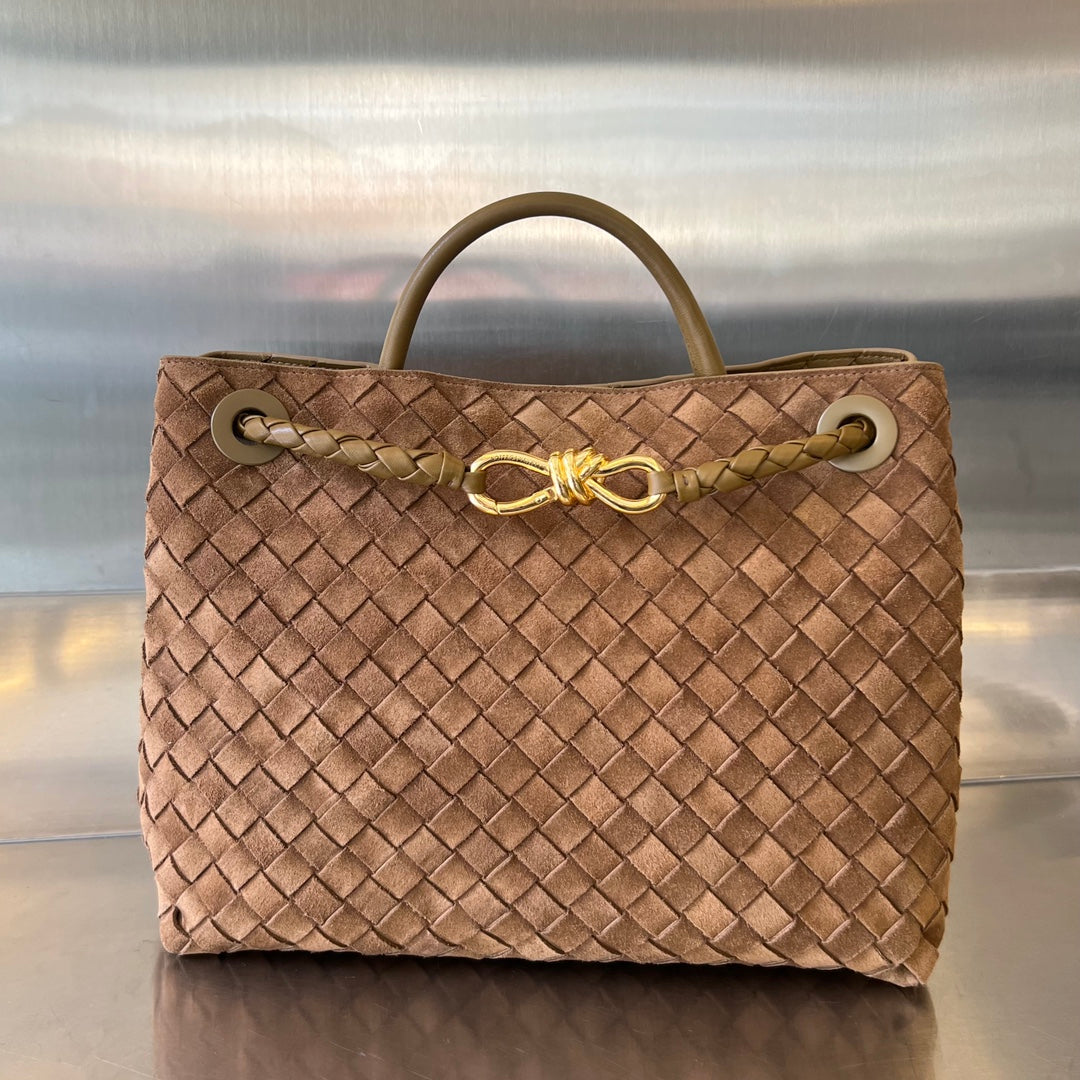 B*V andiamo suede