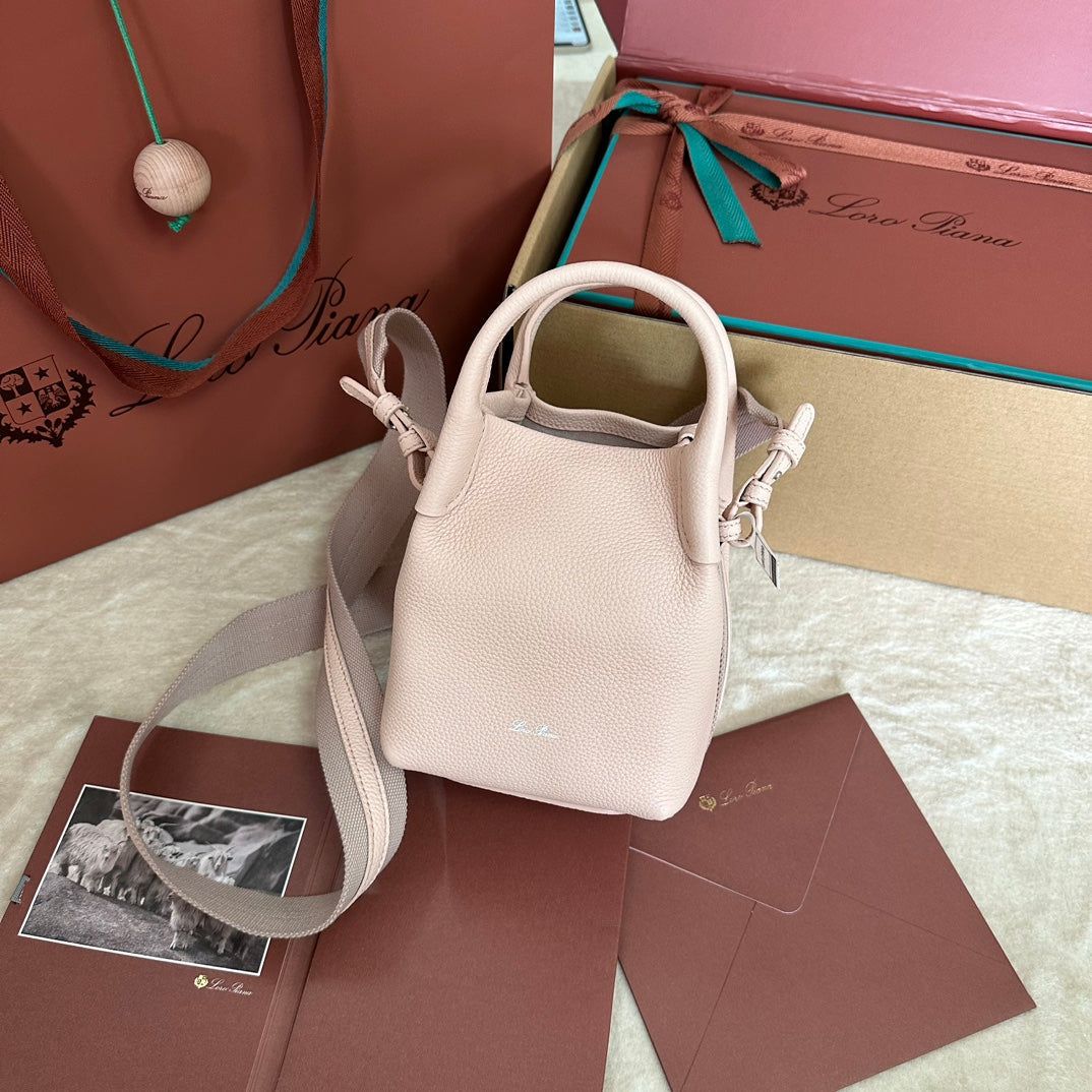 BALE BAG CALFSKIN