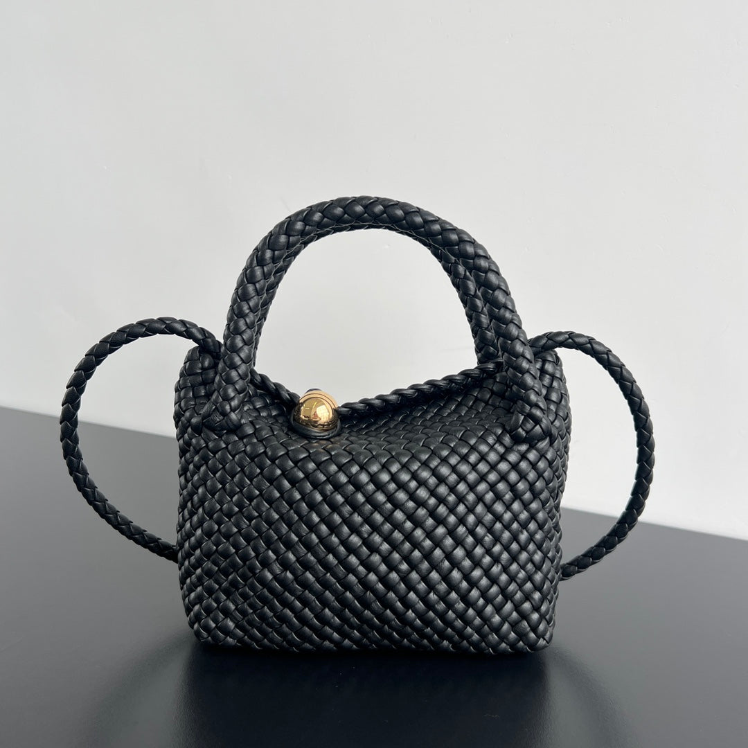 TOSCA CALFSKIN
