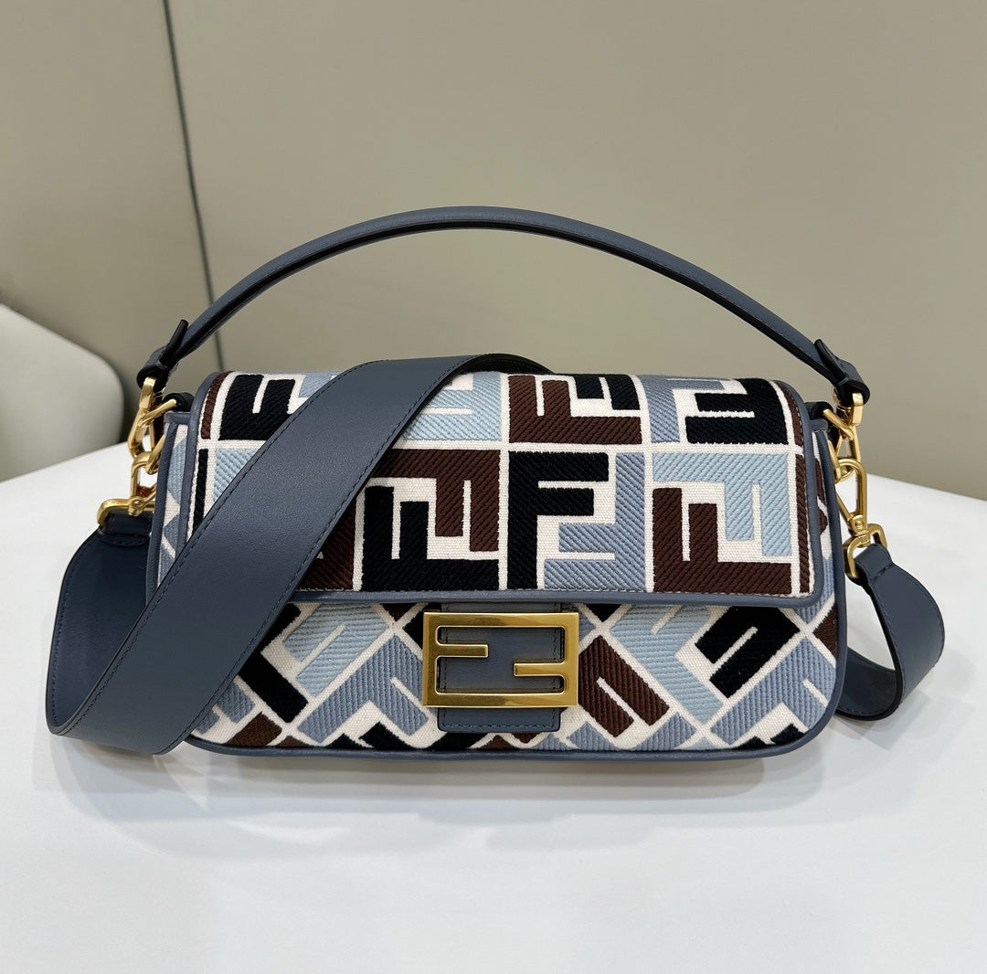 BAGUETTE CANVAS BAG STRAP EMBROIDERY GOLD HARDWARE