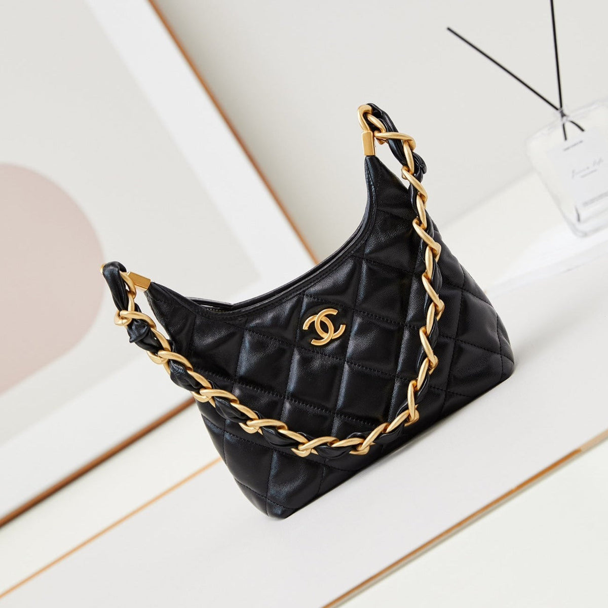 24A HOBO BAG CALFSKIN GOLD HARDWARE