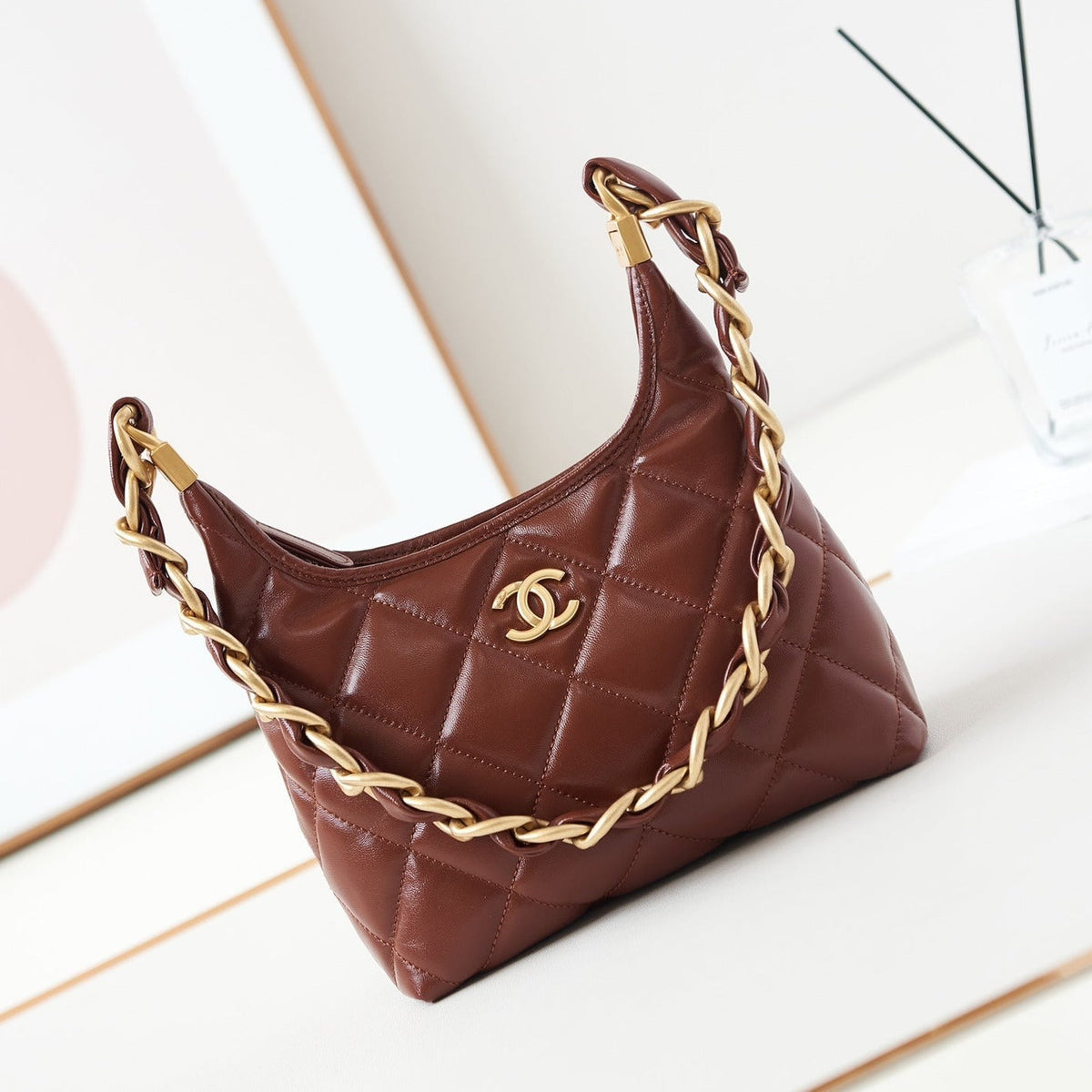 24A HOBO BAG CALFSKIN GOLD HARDWARE
