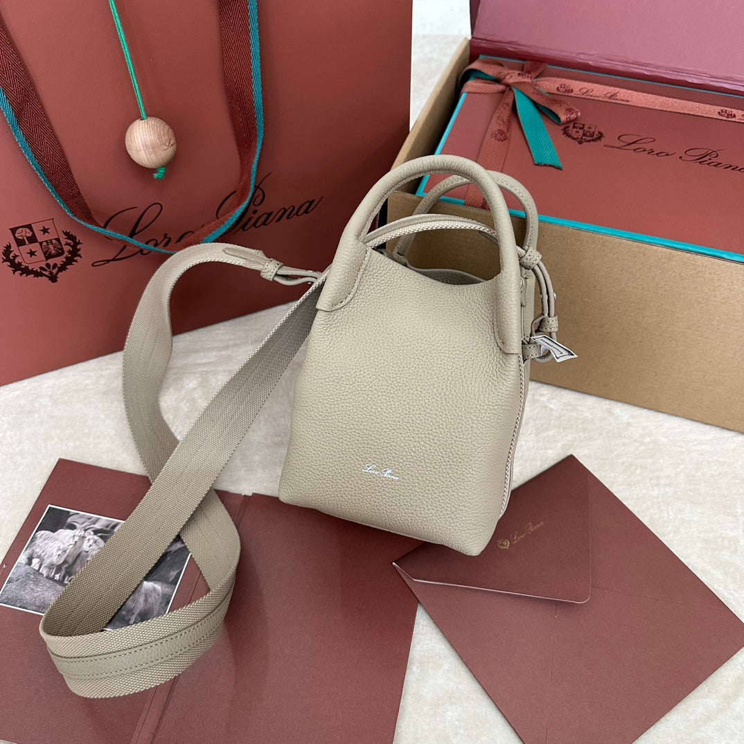 BALE BAG CALFSKIN
