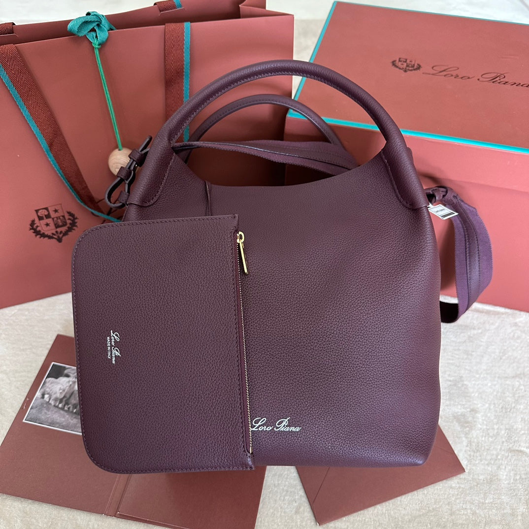 BAG CALFSKIN GOLD HARDWARE