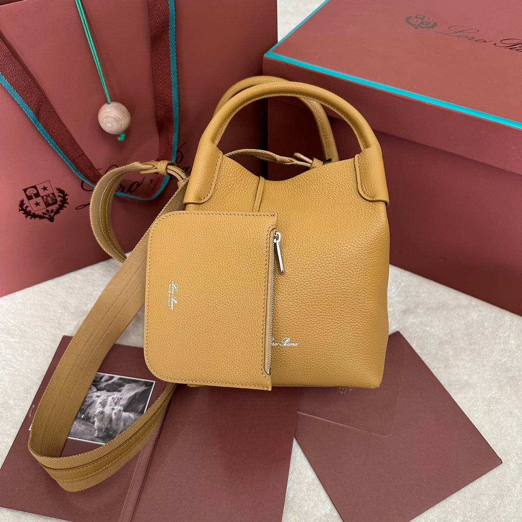 BALE BAG GRAINED CALFSKIN