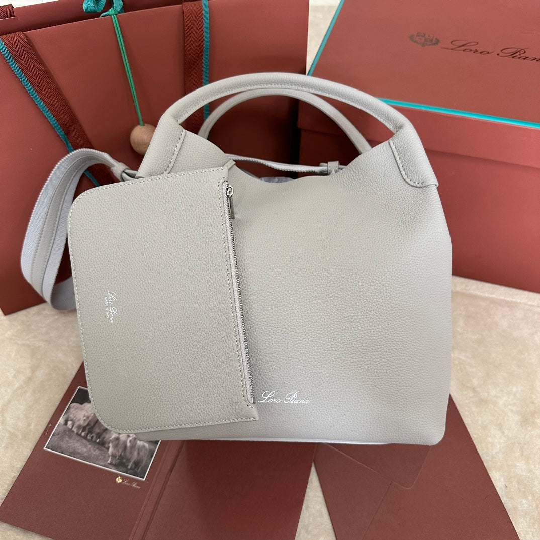 BAG CALFSKIN SILVER HARDWARE
