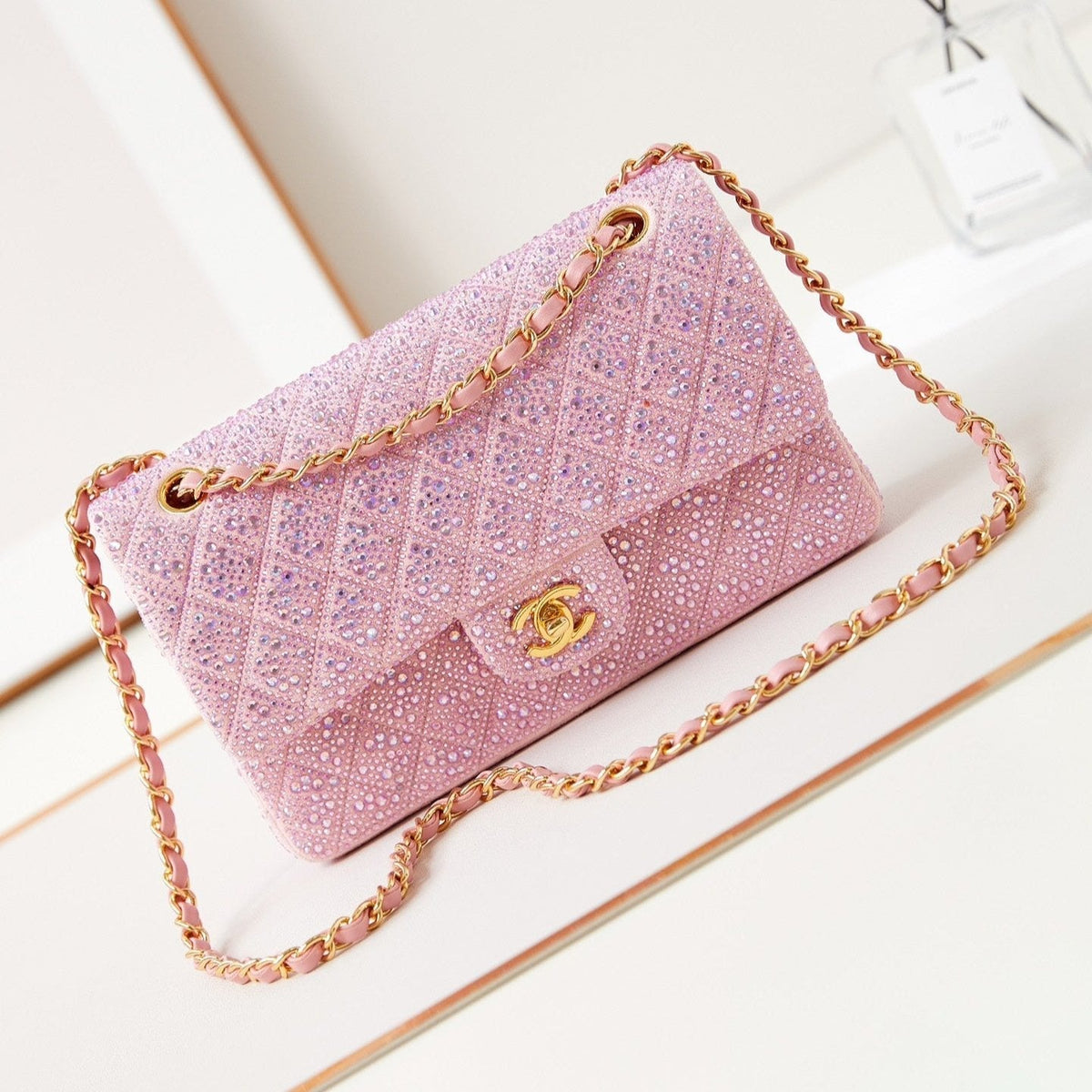 24B FLAP BAG LAMBSKIN
