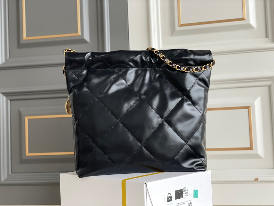 24K C*C Hobo Bag Lambskin Gold Hardware