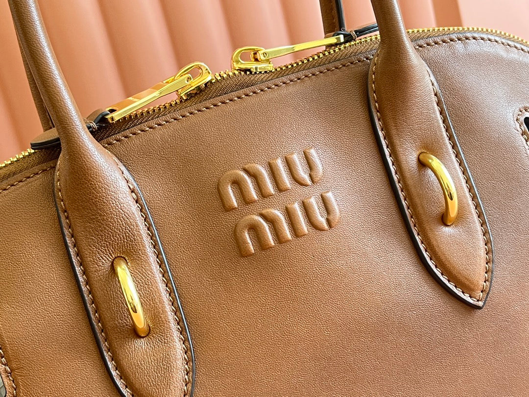 AVENTURE NAPPA BAG LAMBSKIN GOLD HARDWARE