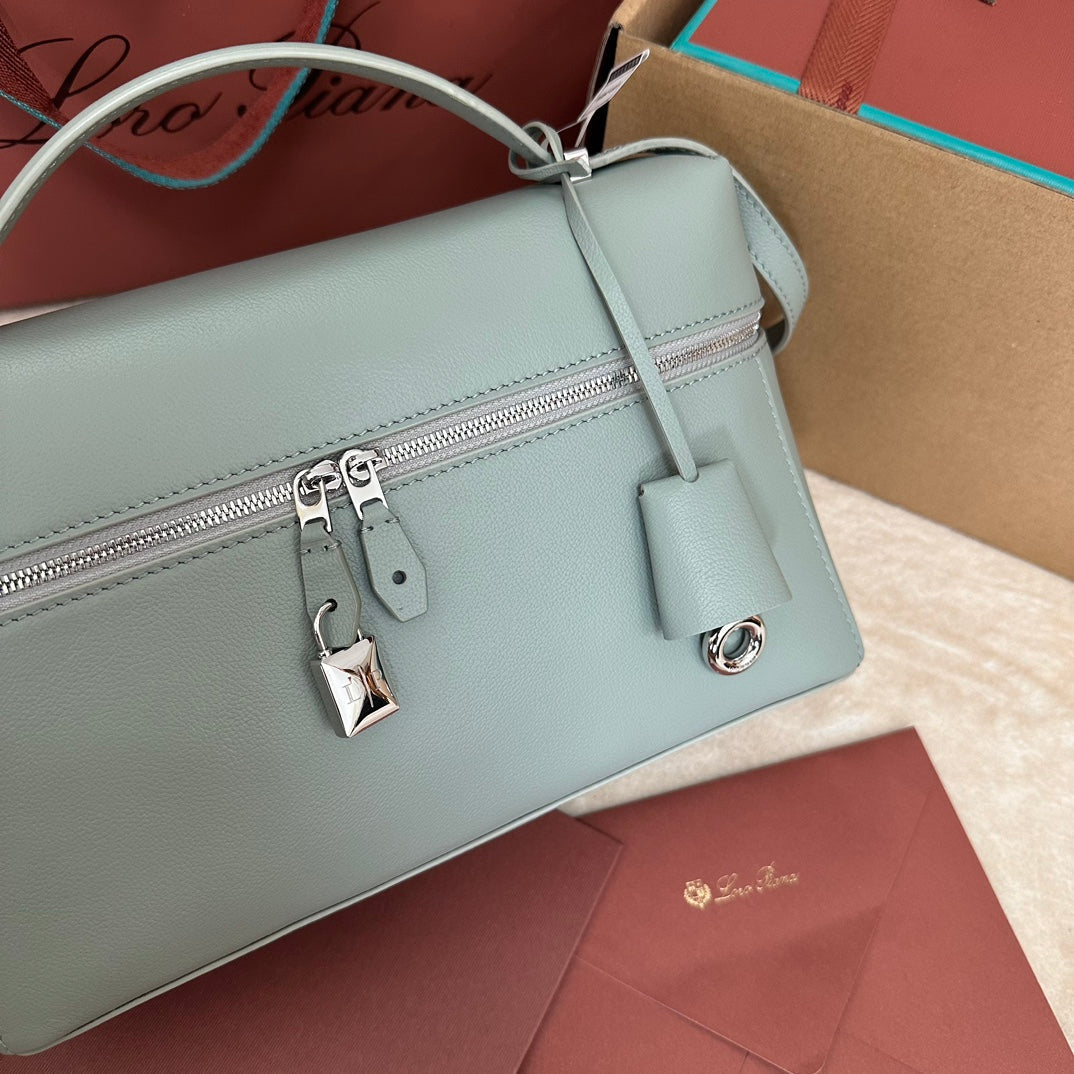 EXTRA BAG L27 SMOOTH CALFSKIN