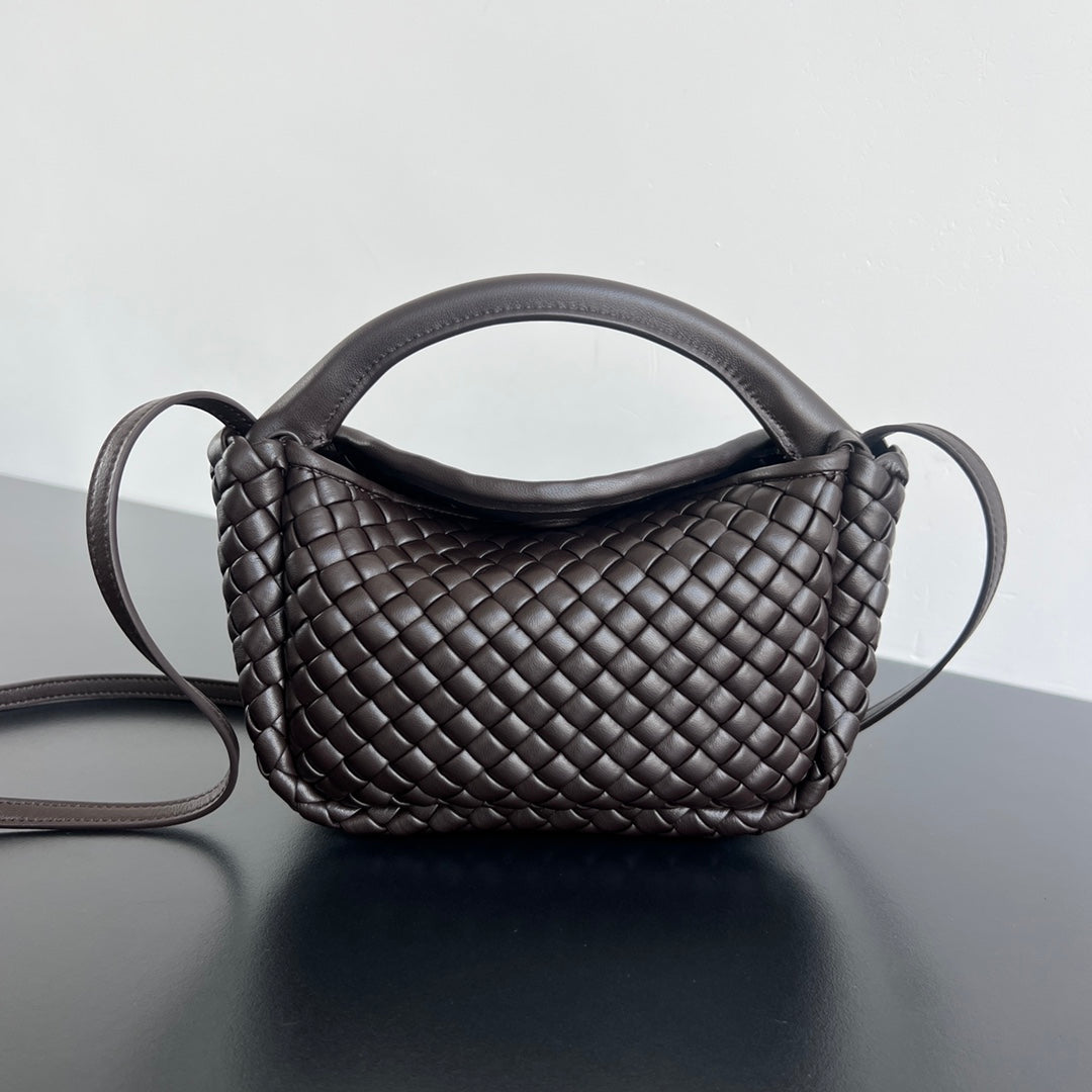 B*V Cobble Top Handle Lambskin