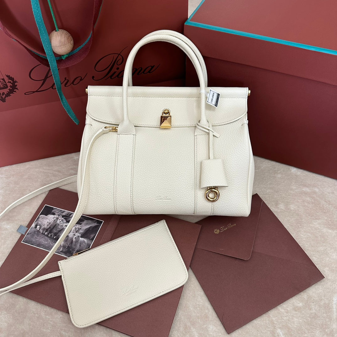 LOOM BAG CALFSKIN GOLD HARDWARE