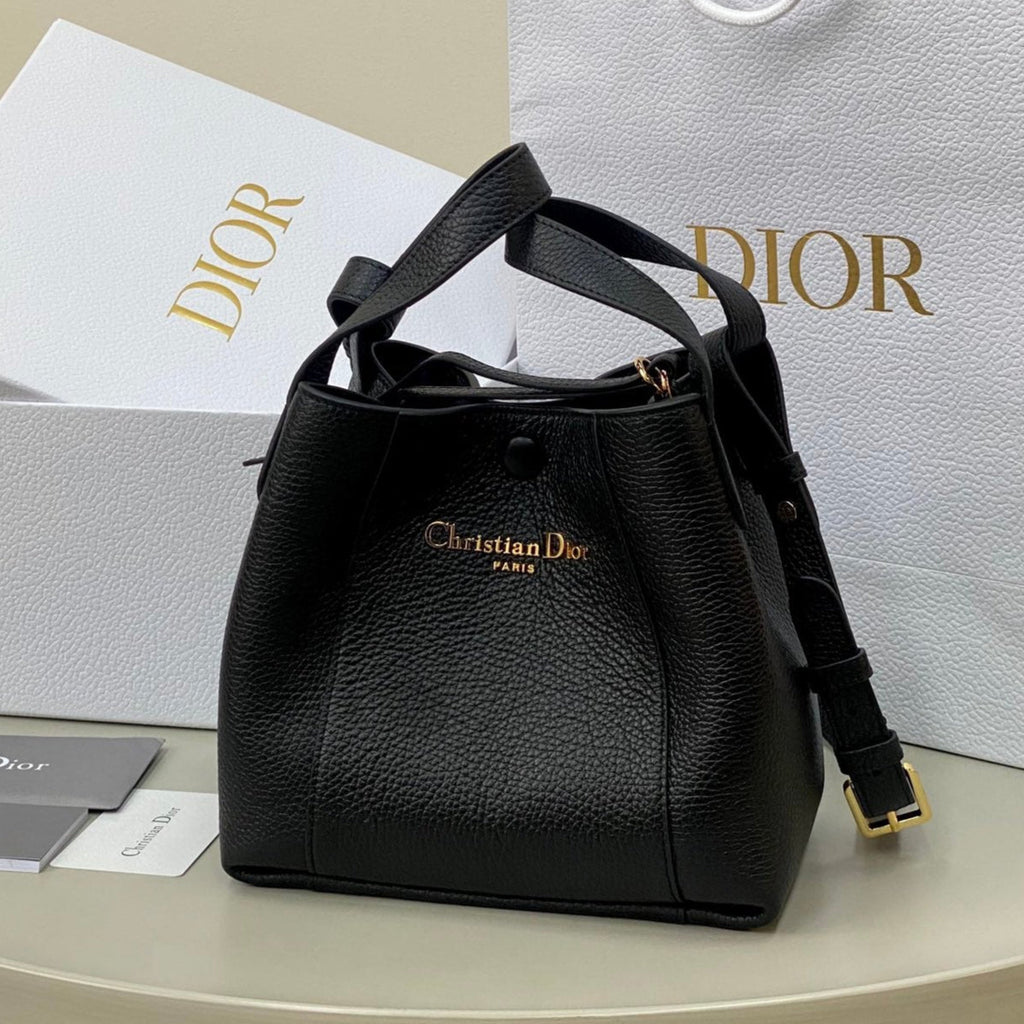 D*or Signature Bucket Bag Black Calfskin