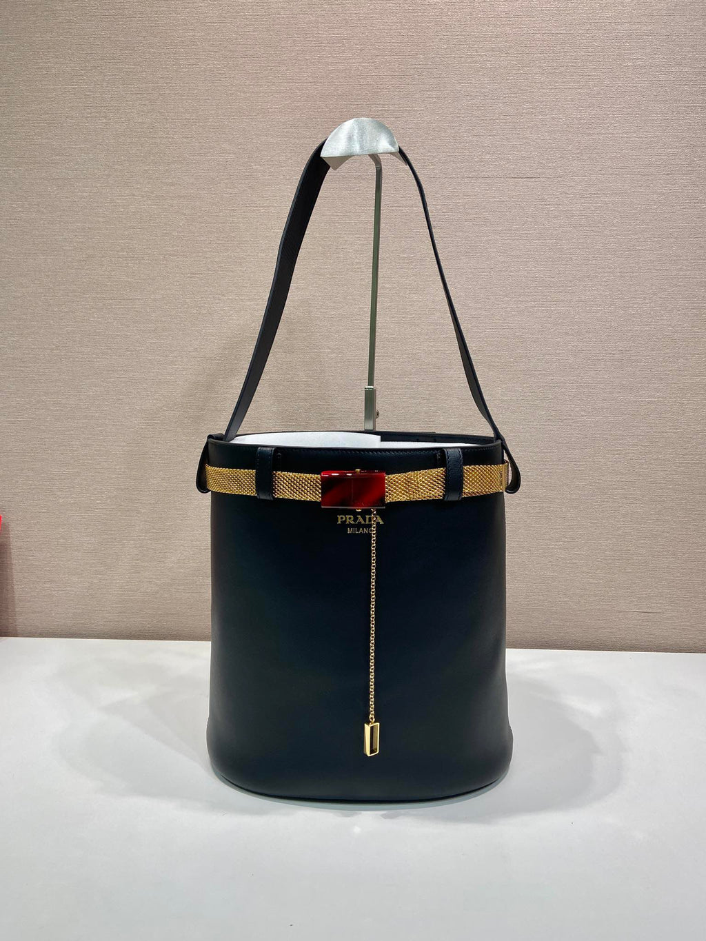 Pr*a bucket bag iron chain belt black leather