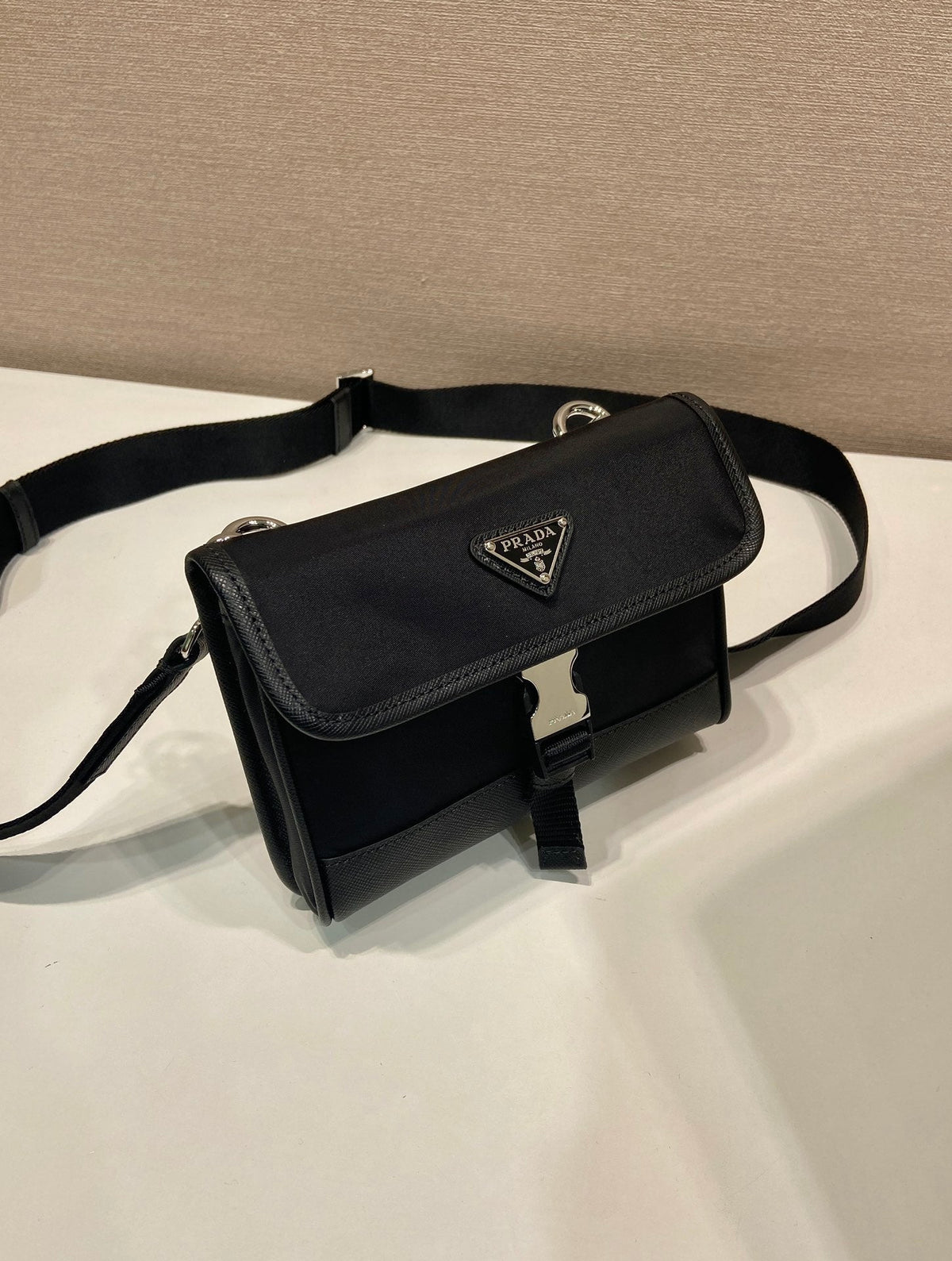 Pr*da 2026 Smartphone Case 18cm Black Re-Nylon