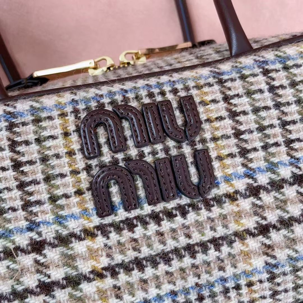 M*u 5BB147 Handbag 28cm Brown Beige Tweed