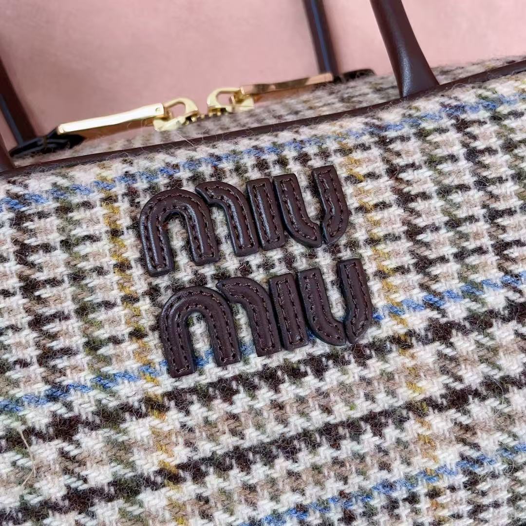 M*u 5BB147 Handbag 28cm Brown Beige Tweed