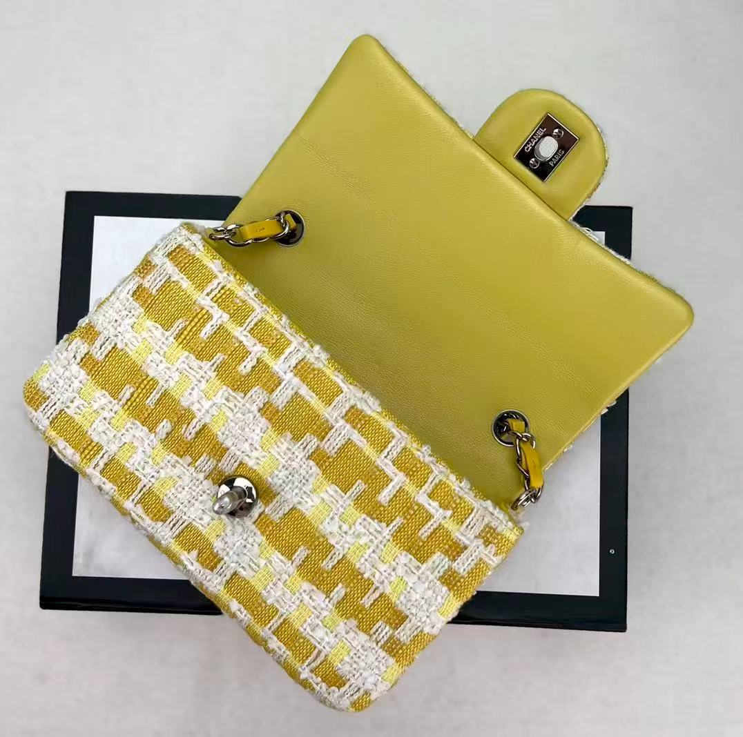 C*C Spring Summer 2026 Classic Flap Bag Tweed