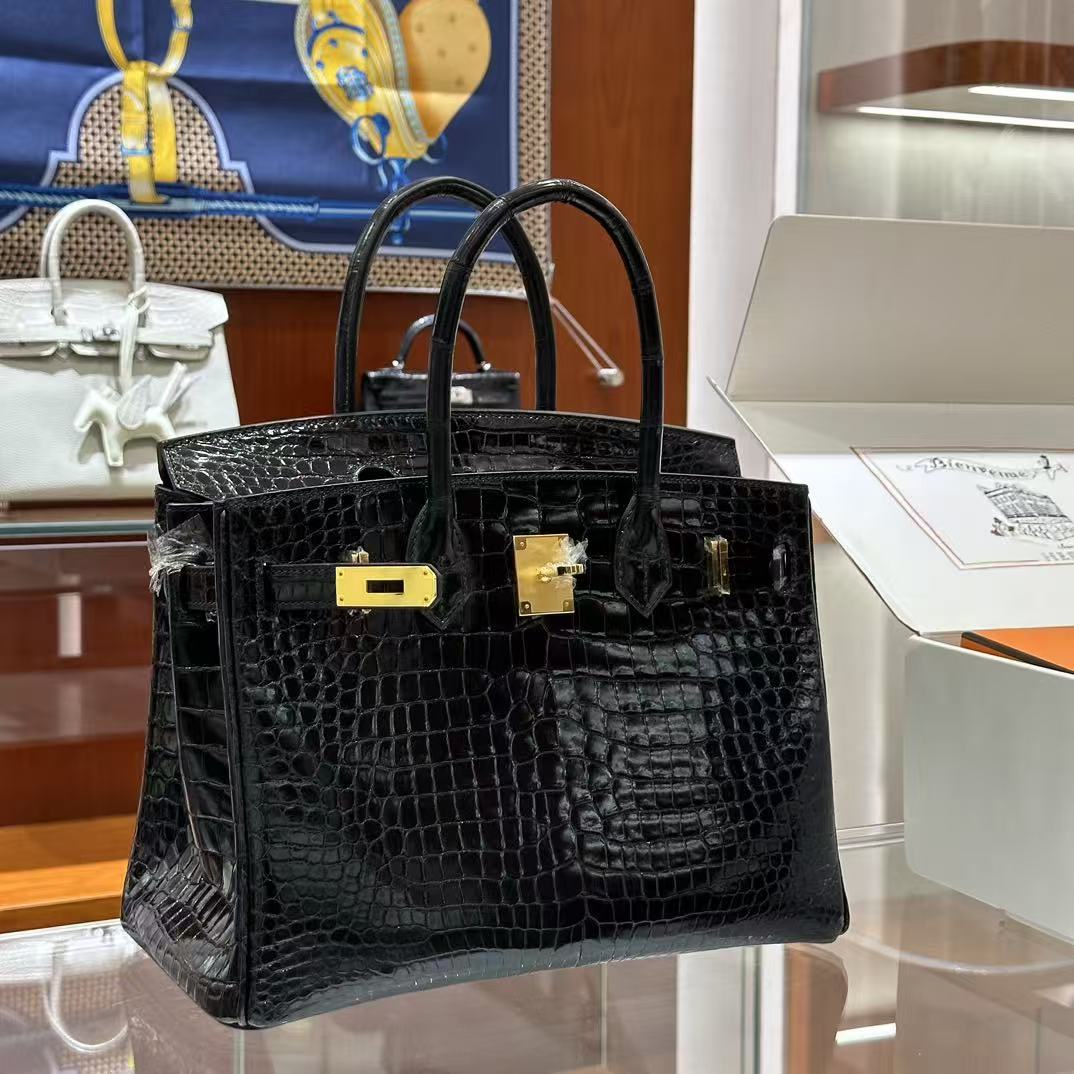 H*M Birkin 30 Bag Black Shiny Crocodile Leather GHW (12 days of production)